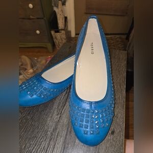 Torrid Size 12 Studded Teal Flats